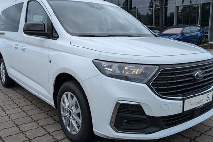 Ford Grand Tourneo 28.494 km 41.980 € Amberg 92224