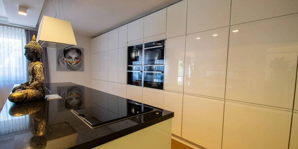 Etagenwohnung Suhl - 4 Zimmer, 184 m&sup2;, 399.000&euro; | Angebot:25742632