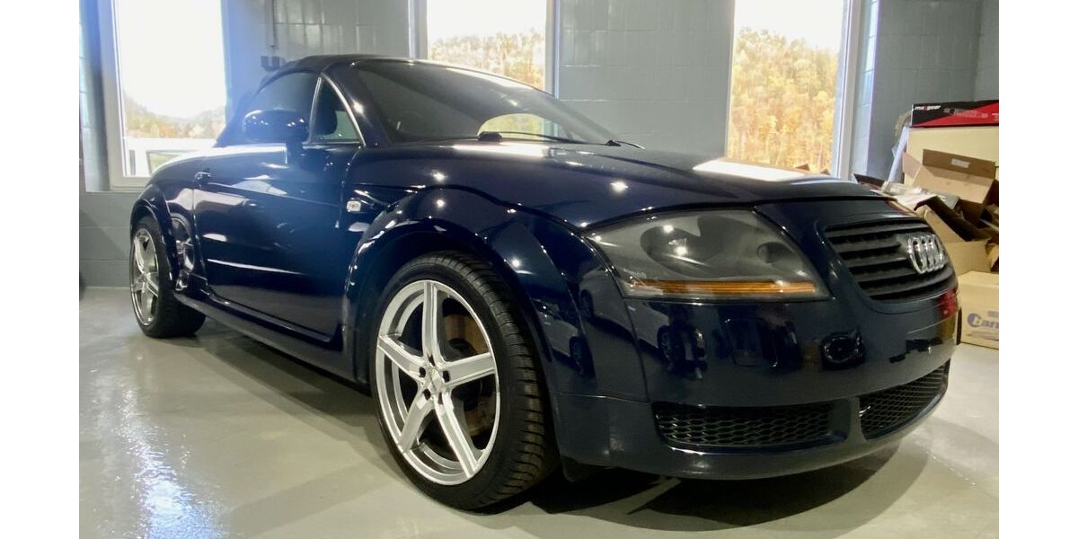 Audi TT 210.753 km 7.999 € Starzach-Börstingen 72181