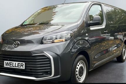Toyota Proace (Verso) 2.500 km 31.989 &euro; Herford 32049