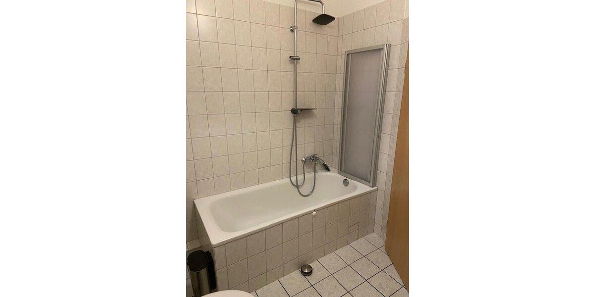 Etagenwohnung Bad Lobenstein - 2 Zimmer, 67 m&sup2;, 364&euro; | Angebot:26335836