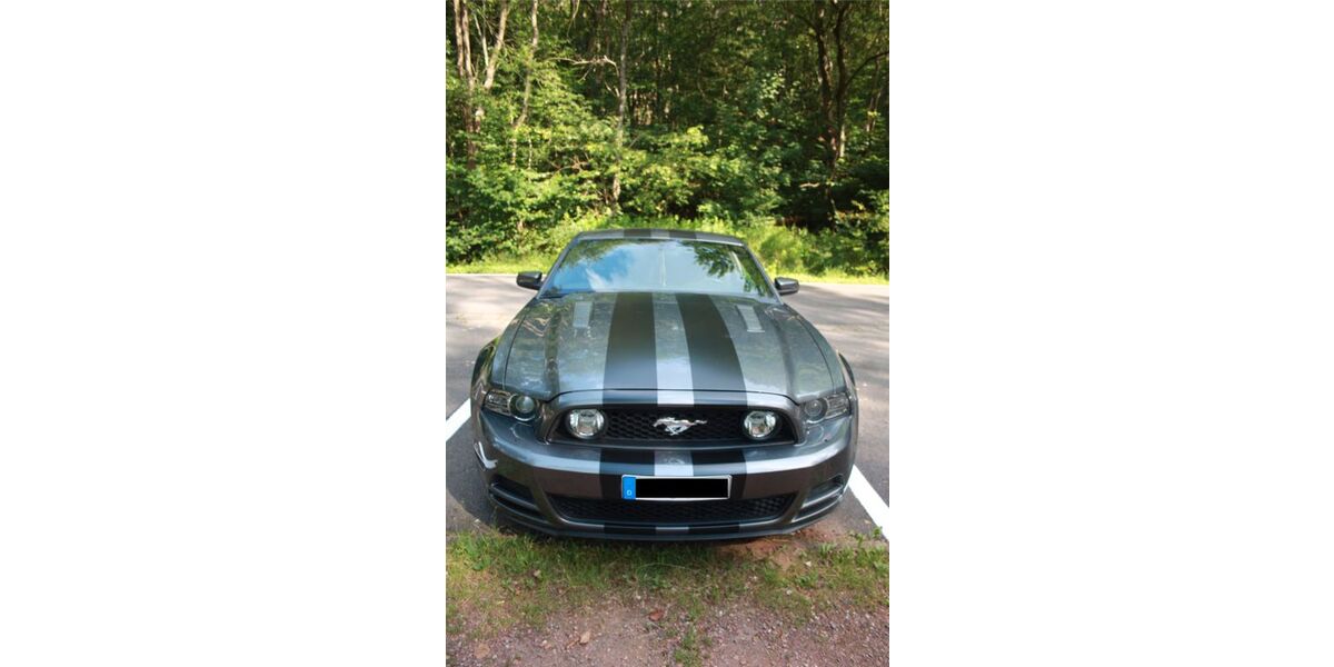 Ford Mustang 150.000 km 20.900 &euro; Saarbrücken 66132