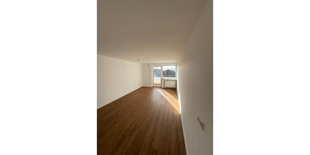 Etagenwohnung Burghausen - 3 Zimmer, 70 m&sup2;, 990&euro; | Angebot:26338969