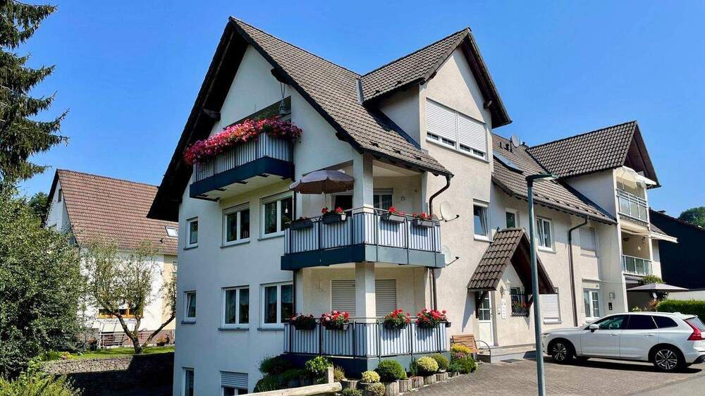 Gemütliche Stadtwohnung mit Balkon 4 zimmer