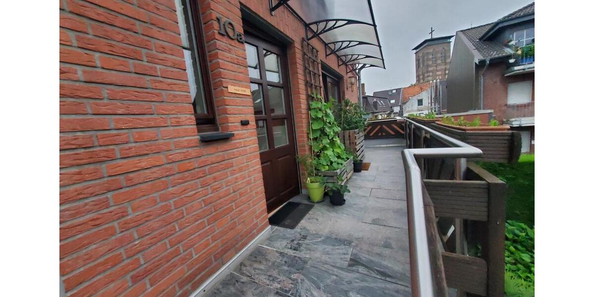 Maisonettenwohnung Grefrath - 5 Zimmer, 181 m&sup2;, 1.200&euro; | Angebot:24658580