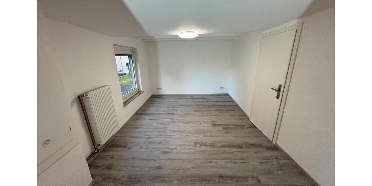 Doppelhaushälfte Remscheid Lüttringhausen - 5 Zimmer, 120 m&sup2;, 300.000&euro; | Angebot:27296262