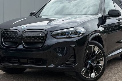 BMW iX3 44.600 km 39.599 &euro; Detmold 32758