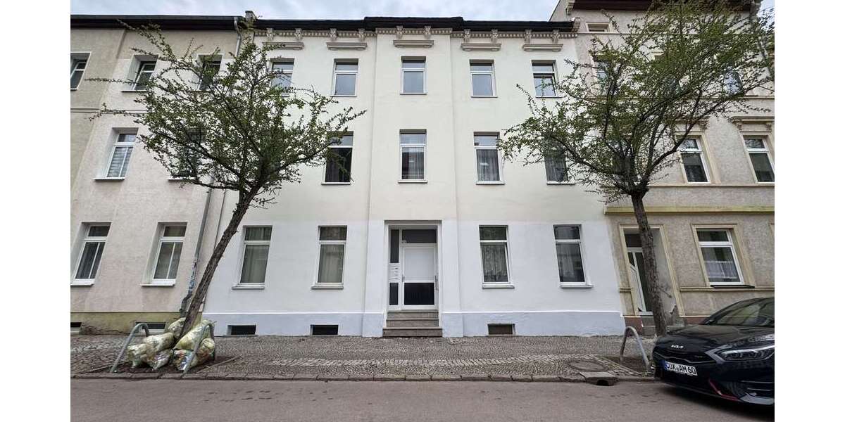 Einfamilienhaus Köthen - 12 Zimmer, 290 m&sup2;, 289.000&euro; | Angebot:26387987