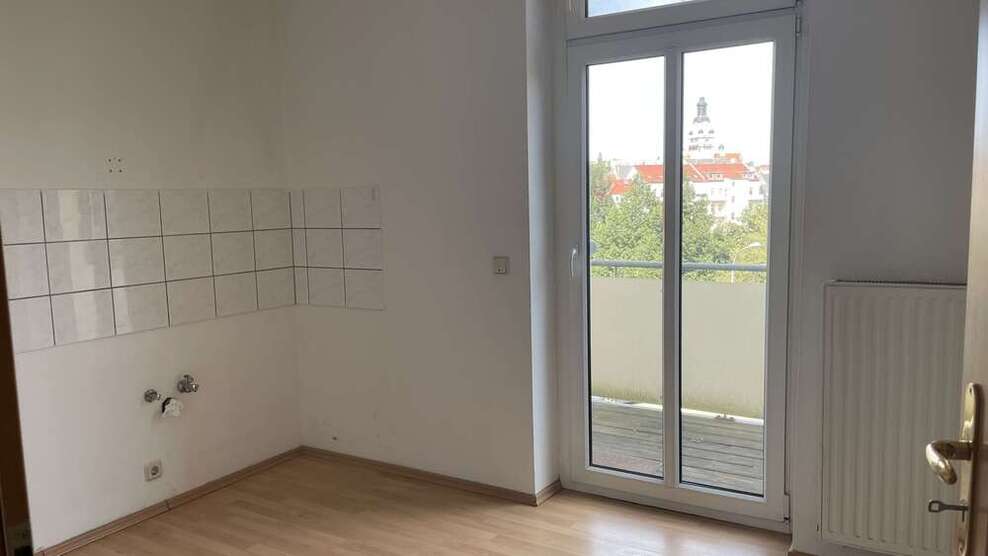 Wohnung zum Mieten in Döbeln 297,57 € 64.69 m²