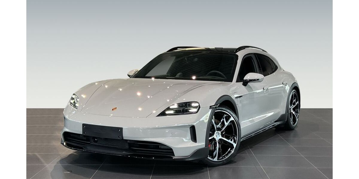 Porsche Taycan 13.900 km 119.820 &euro; Freiburg 79115