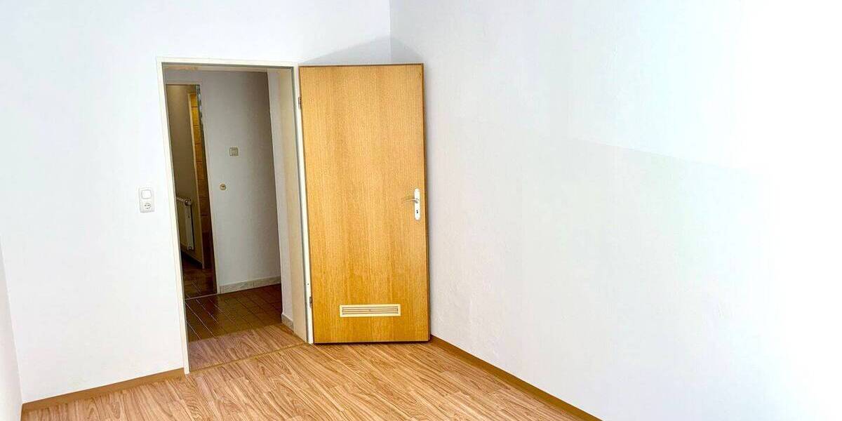 Etagenwohnung Fürth Südstadt - 2 Zimmer, 50 m&sup2;, 350&euro; | Angebot:26401374
