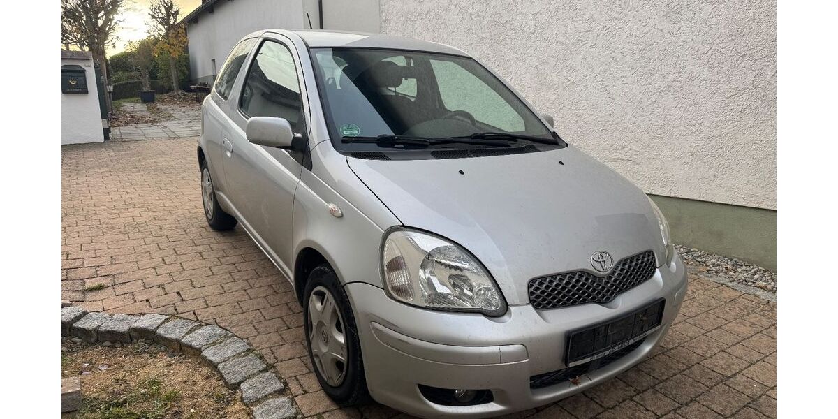 Toyota Yaris 178.000 km 1.449 € Neu-Ulm 89233
