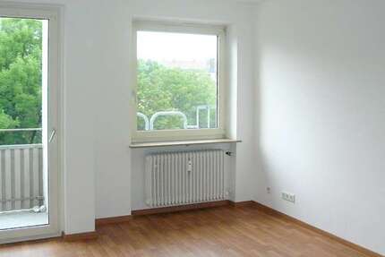 Wohnung München Milbertshofen-Am Hart - 1 Zimmer, 27 m&sup2;, 710&euro; | Angebot:26905822