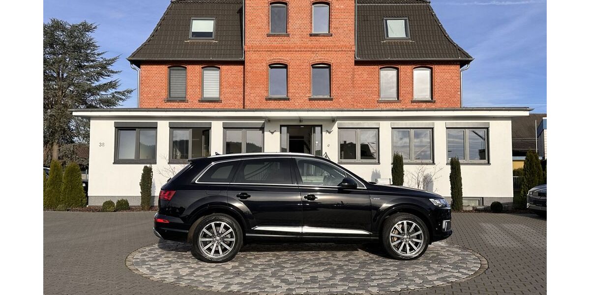 Audi Q7 209.000 km 24.950 &euro; Rotenburg Lispenhausen 36199