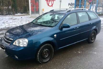 Chevrolet Nubira 270.000 km 750 &euro; Ulm 89075