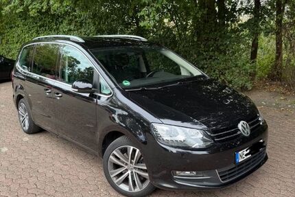 VW Sharan 126.100 km 22.999 € Meerbusch 40668