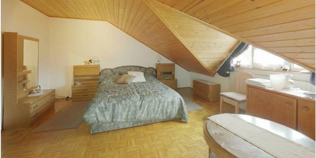 Doppelhaushälfte Bad Windsheim - 5 Zimmer, 146 m&sup2;, 479.000&euro; | Angebot:25970174