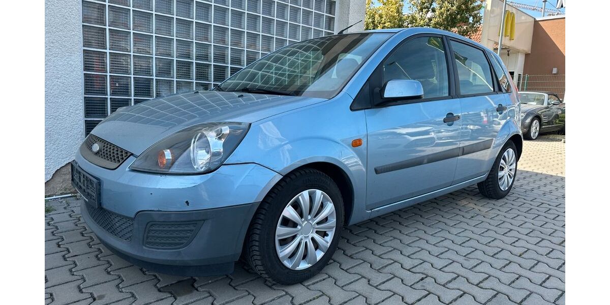 Ford Fiesta 166.540 km 890 &euro; Butzbach 35510