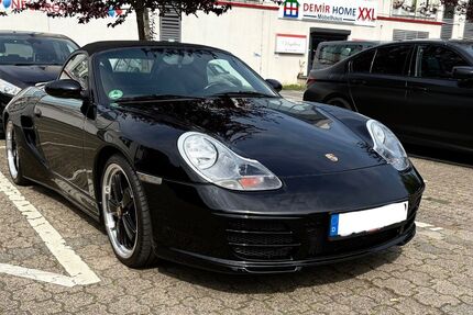 Porsche Boxster 221.400 km 10.400 € Duisburg 47198