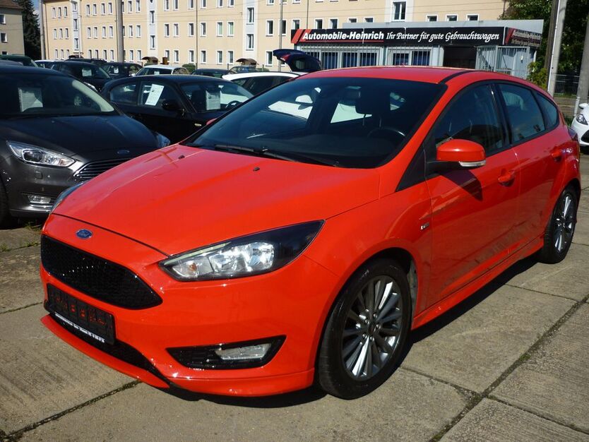 Ford Focus 157.000 km 6.900 € Gera 07548