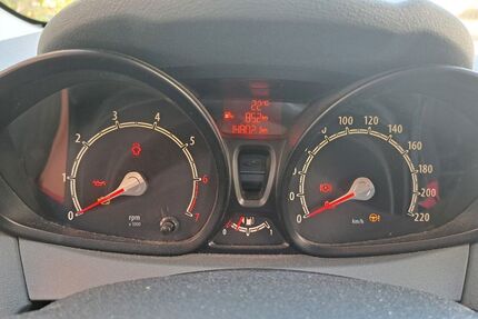 Ford Fiesta 148.021 km 2.800 &euro; Berlin 13089