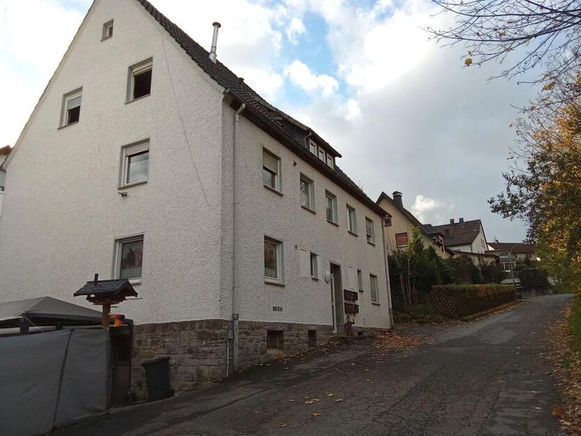 SOFORT NEU ZU VERMIETEN: Ein-Zimmer-Dachgeschosswohnung in Meschede-Freienohl zimmer