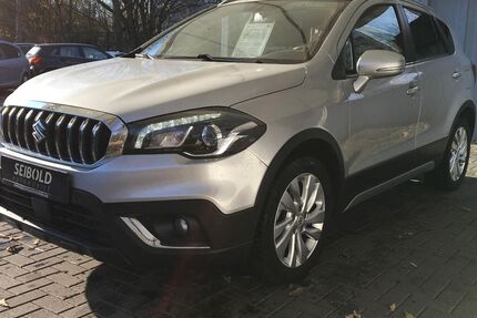 Suzuki (SX4) S-Cross 44.001 km 12.980 &euro; Berlin 10315