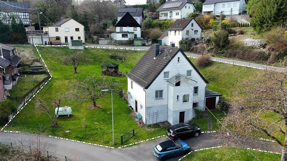 Einfamilienhaus Morsbach - 6 Zimmer, 122 m&sup2;, 175.000&euro; | Angebot:26180967