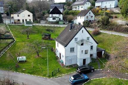 Haus Morsbach - 6 Zimmer, 122 m&sup2;, 175.000&euro; | Angebot:26180967