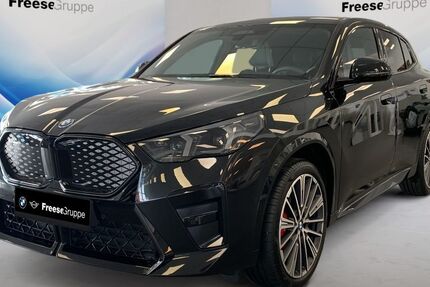 BMW iX2 18.302 km 54.900 &euro; Oldenburg 26135