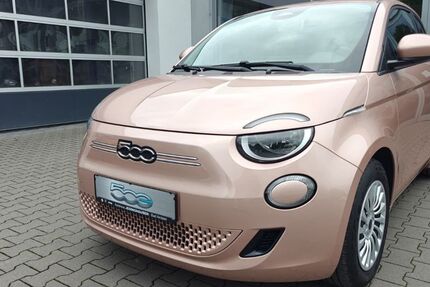 Fiat 500e 11.475 km 22.450 &euro; Bad Arolsen 34454