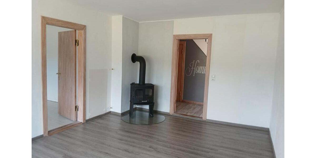 Einfamilienhaus Lunden - 4 Zimmer, 100 m&sup2;, 239.000&euro; | Angebot:27218216