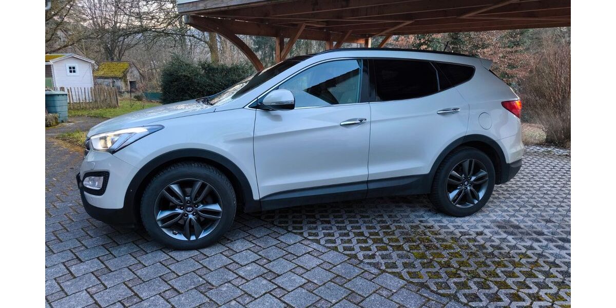 Hyundai SANTA FE 175.000 km 11.600 &euro; Pfedelbach 74629