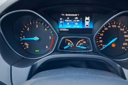 Ford Focus 127.500 km 6.000 &euro; Linz am Rhein 53545