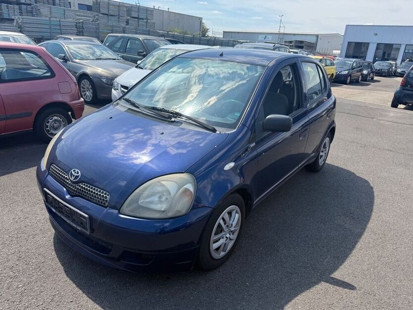 Yaris