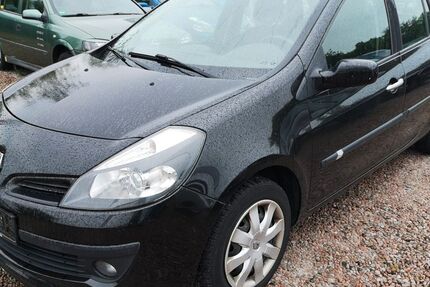 Renault Clio 207.170 km 2.450 &euro; Lüneburg 21339