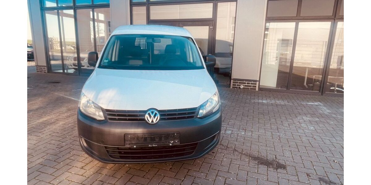 VW Caddy 156.000 km 5.999 &euro; Achim 28832