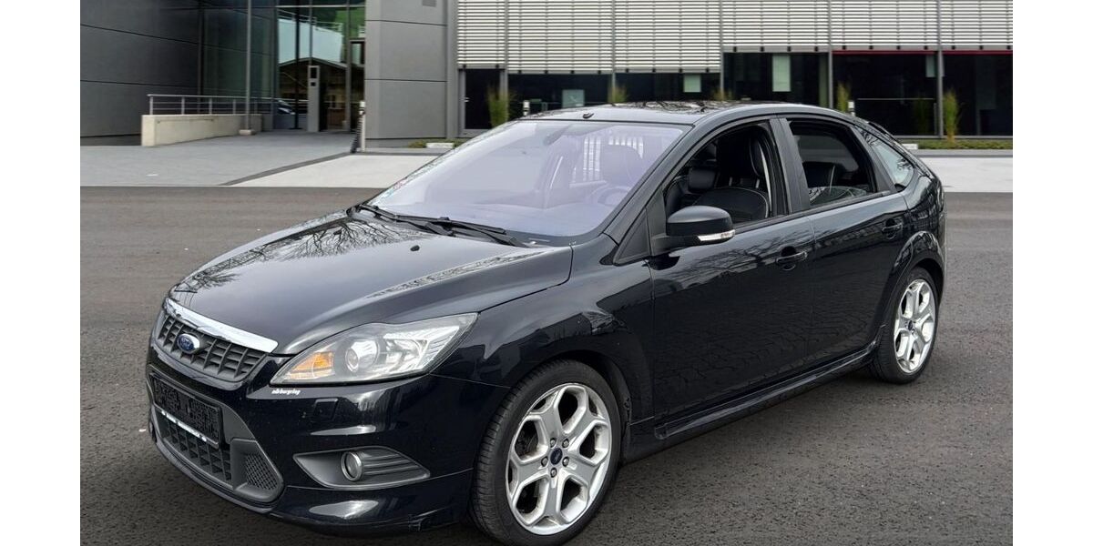 Ford Focus 224.802 km 2.690 &euro; Neitersen 57638