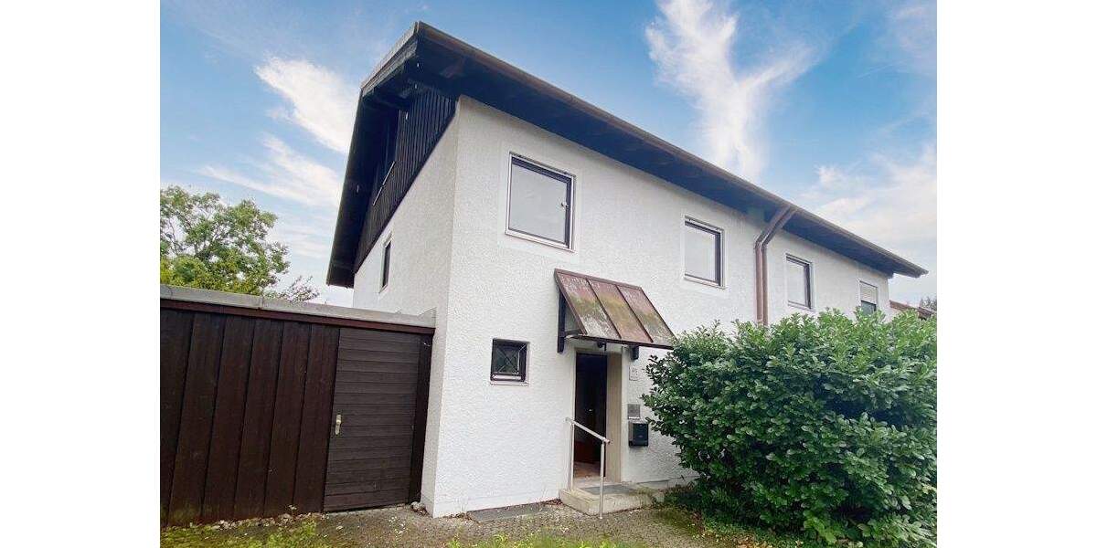 Renovierungsbedürftige Doppelhaushälfte in München-Altperlach 5 zimmer