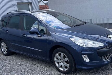 Peugeot 308 112.000 km 3.300 &euro; Sindelfingen 71065