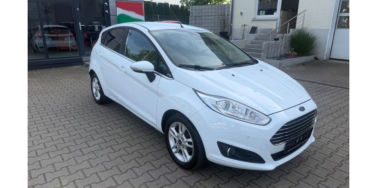 Ford Fiesta 114.000 km 8.700 &euro; Burgau 89331