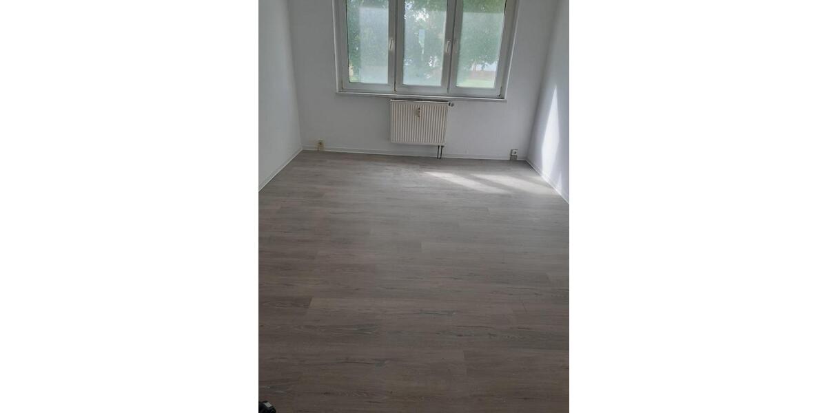 Erdgeschoßwohnung Artern - 3 Zimmer, 58 m&sup2;, 320&euro; | Angebot:25875642