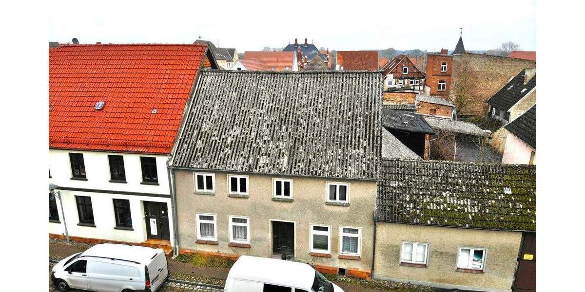 Mehrfamilienhaus, Wohnhaus Gnoien - 7 Zimmer, 109 m&sup2;, 19.900&euro; | Angebot:26128155