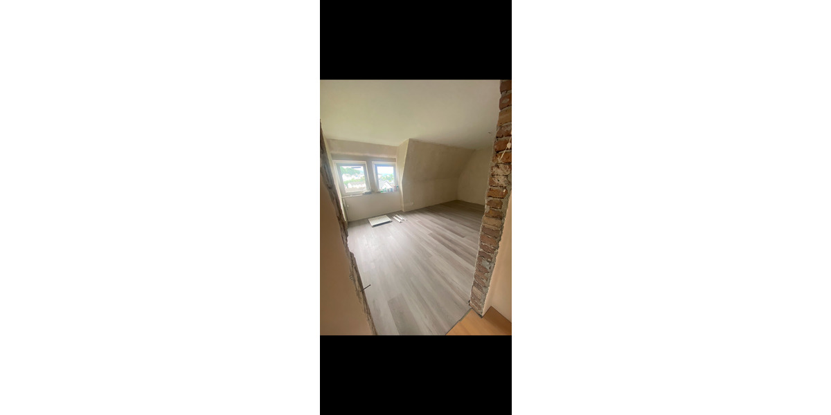 Etagenwohnung Meschede - 4 Zimmer, 105 m&sup2;, 840&euro; | Angebot:24695934