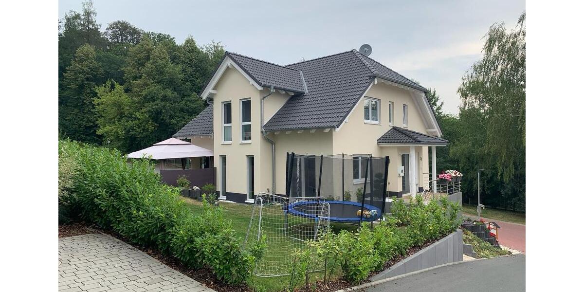 Einfamilienhaus Butzbach - 7 Zimmer, 175 m&sup2;, 799.000&euro; | Angebot:25172911