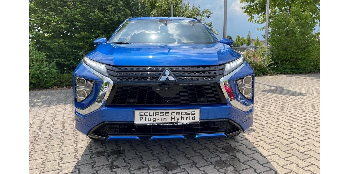 Mitsubishi Eclipse Cross PHEV PLUS mit SELECT-Paket VOR ORT 26.000 km 24.490 &euro; Donauwörth 86609