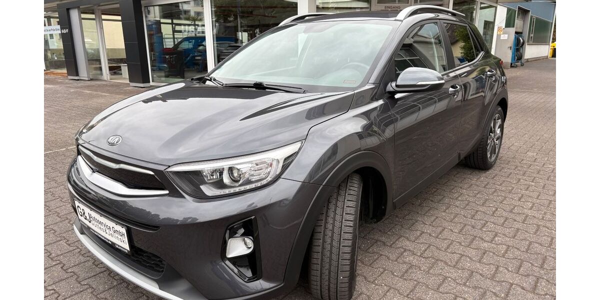 Kia Stonic 35.832 km 15.490 &euro; Remagen - Rolandseck 53424