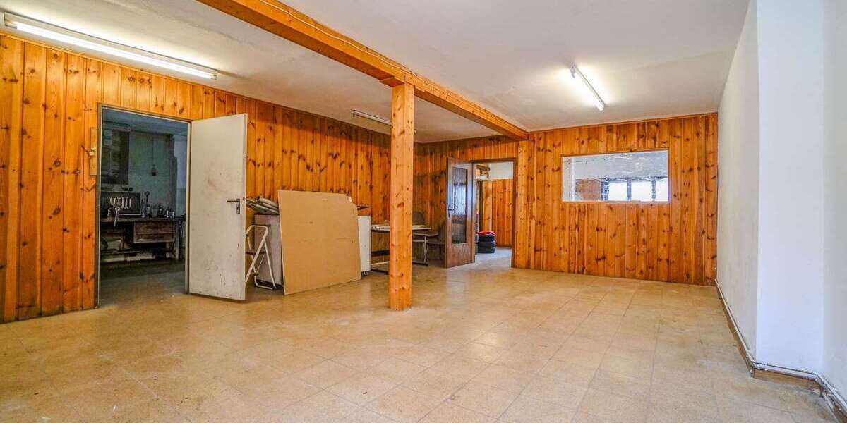 Wohn - und Gewerbeobjekt mit 5 Einheiten in Herborn OT - Mehrfamilienhaus, Wohnhaus Herborn | Angebot:27091203
