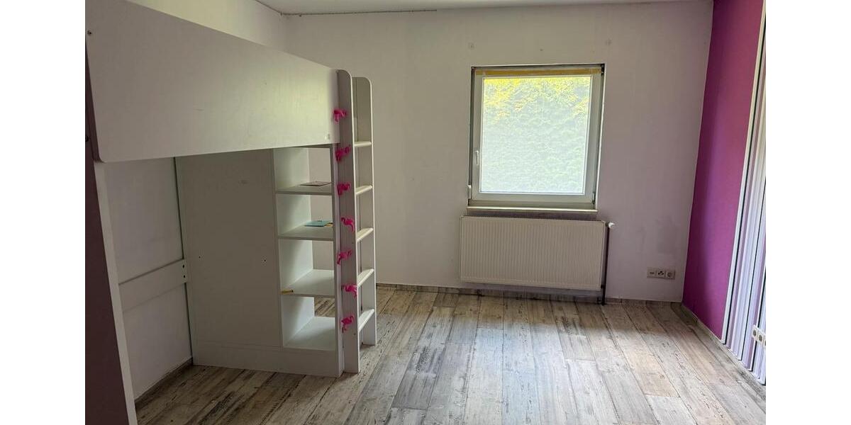 Bungalow Neuhausen/Spree Spree - 7 Zimmer, 234 m&sup2;, 279.000&euro; | Angebot:27083385