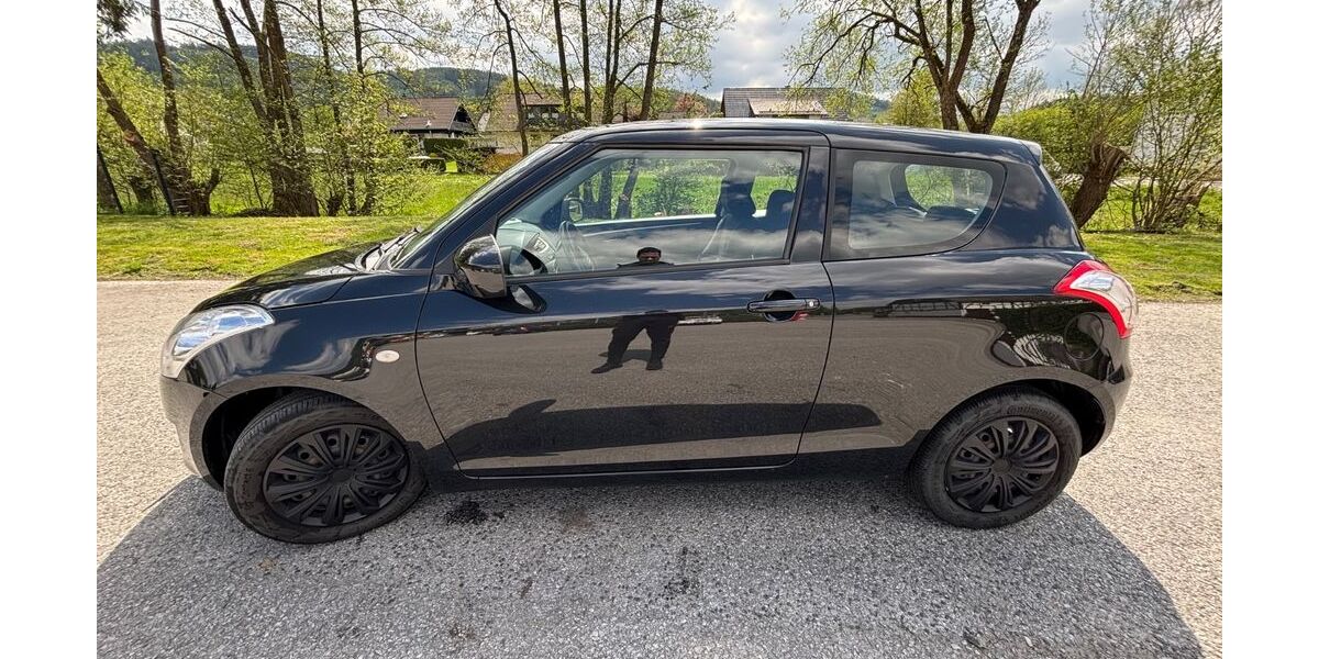 Suzuki Swift 112.600 km 4.800 &euro; Eslohe 59889